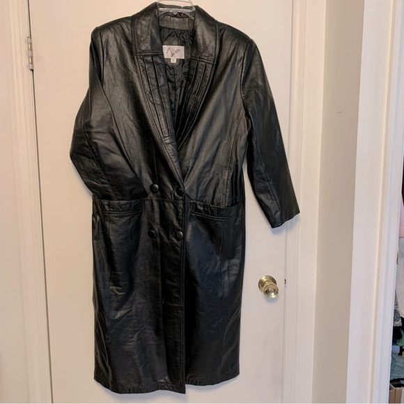 John Weitz Jackets & Blazers - John Weitz Vintage Leather Trench Coat size Medium